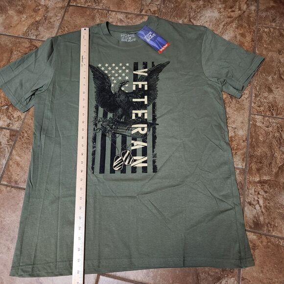Veteran Men’s Short Sleeve T-Shirt – XL Green | Patriotic Graphic | NWT - Picture 3 of 4